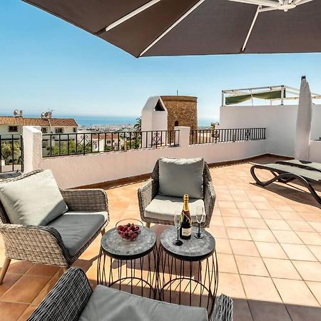 Hermosa Casa Con Terraza E Increibles Vistas Al Mar Y La Montana Nerja Zewnętrze zdjęcie